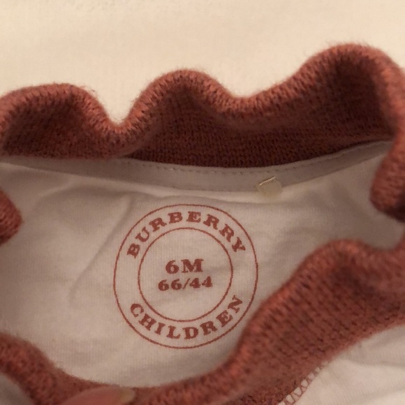 Burberry Baby Girl One Piece - Picture 3 of 5